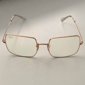 Fabulous Ray-Ban sunglasses - NWT